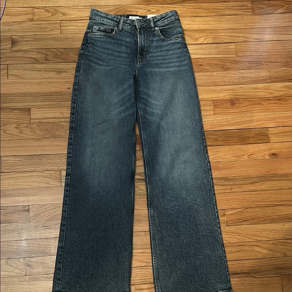 Wide high waist jeans